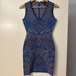 BCBG MAXAZRIA Gari Blue Iris Combo
Bodycon Midi Dress